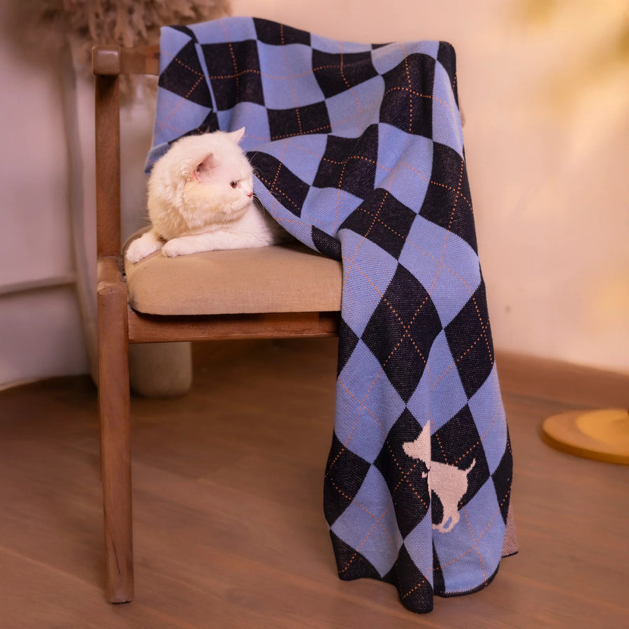 HUFT Cuddle Checks Blanket For Dog & Cat - Blue