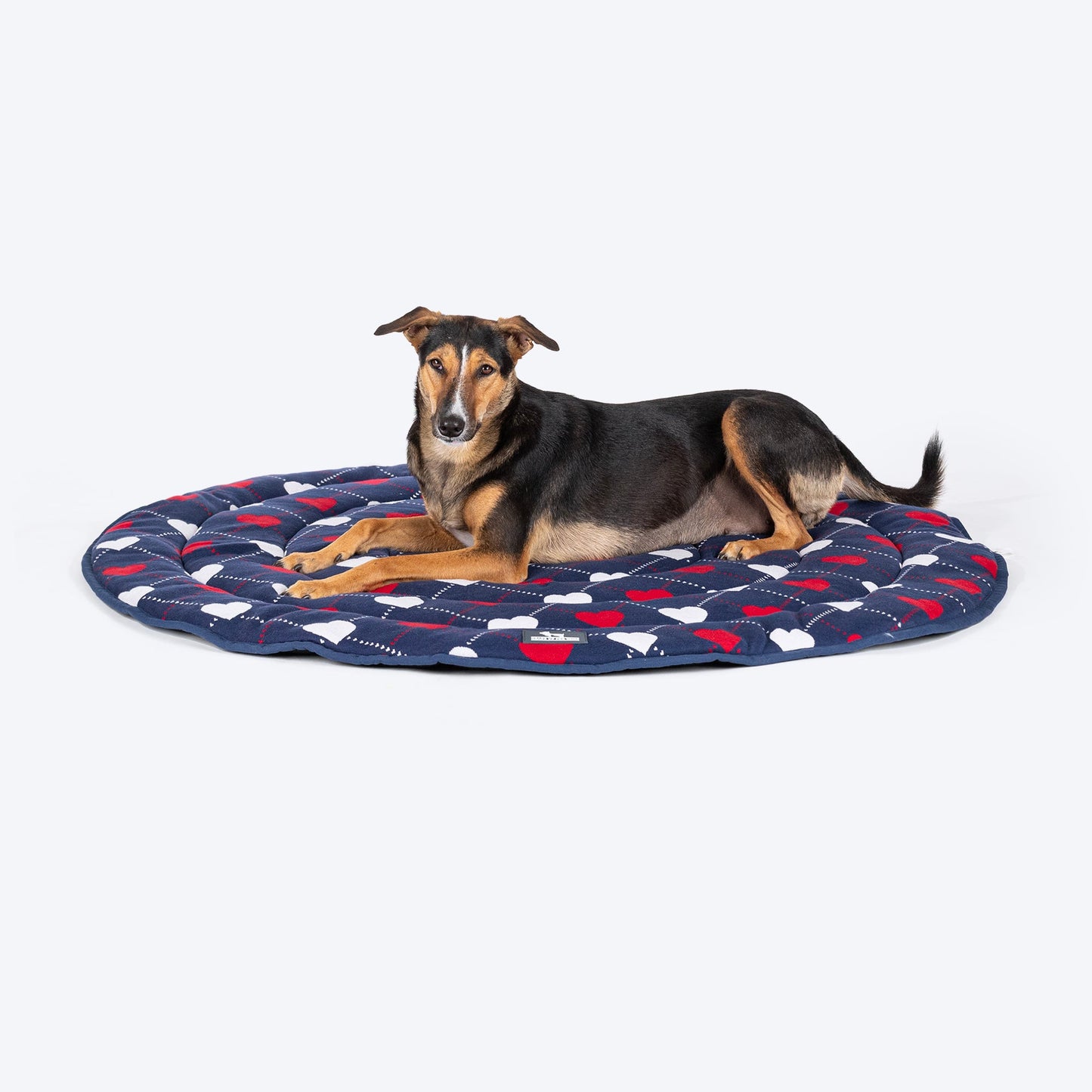 HUFT Embracing Heart Circular Dog Mat - Navy - M