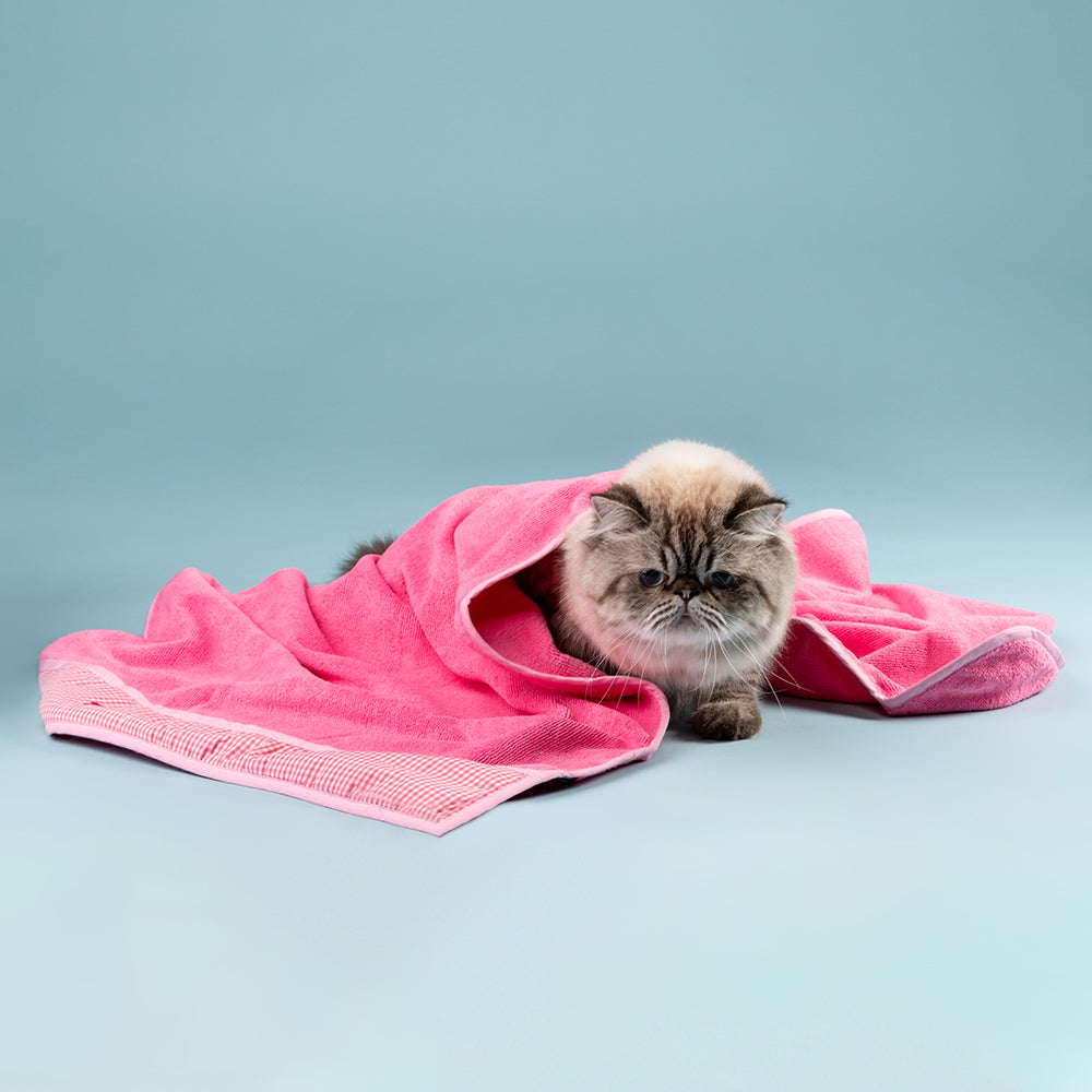 HUFT Cutest Microfiber Towel For Dogs & Cats - Light Pink