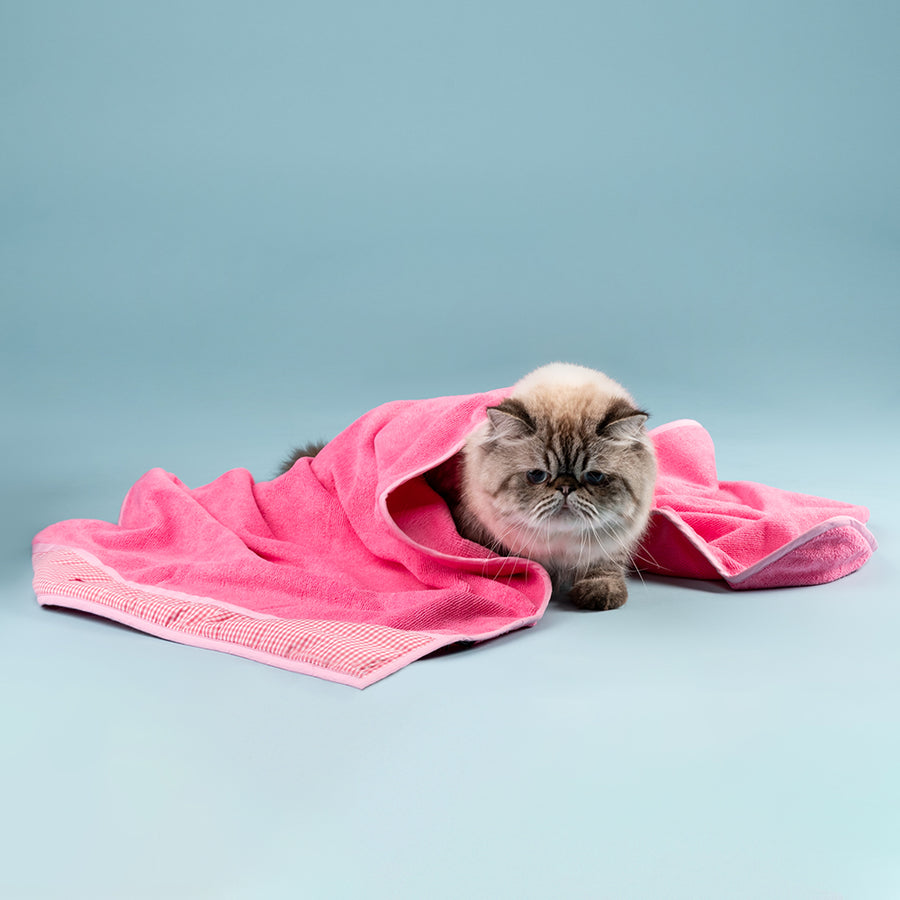 HUFT Cutest Microfiber Towel For Dogs & Cats - Light Pink