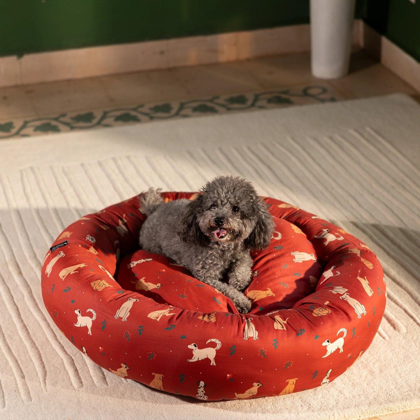 HUFT Bloom Buddies Donut Bed For Dog - Rust