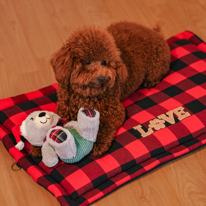 HUFT Love Plaid Mat For Dog - Red & Black