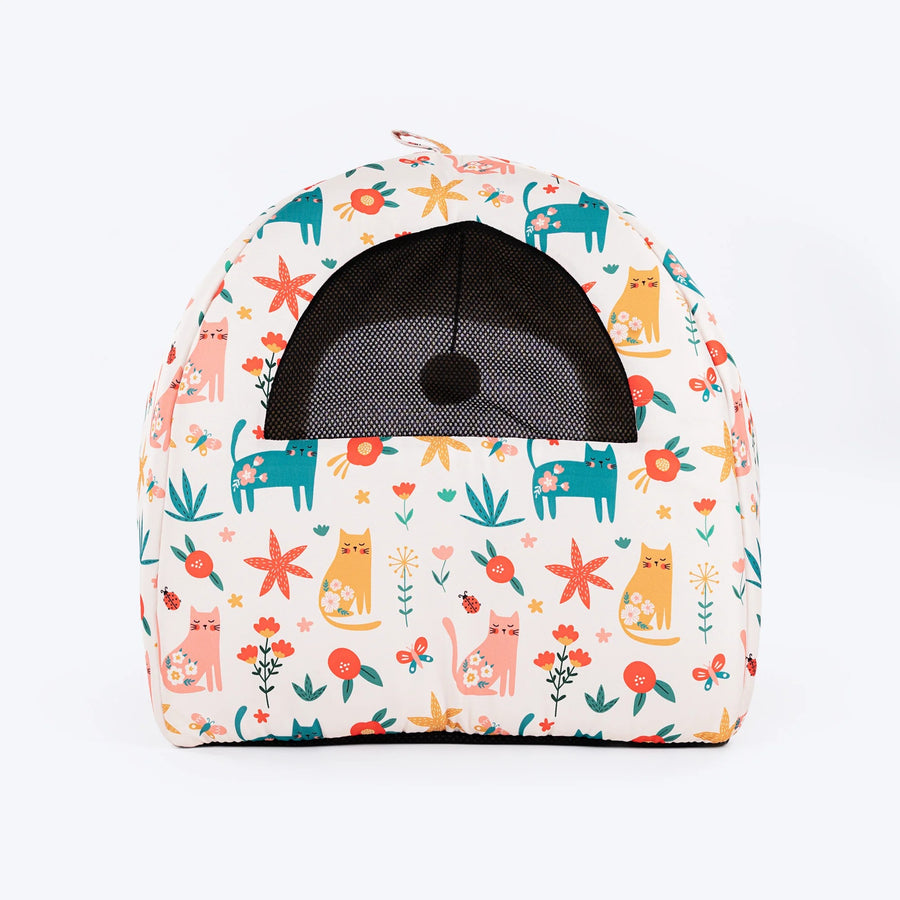HUFT Snuggle Bloom Tent Bed For Cat - Multicolor
