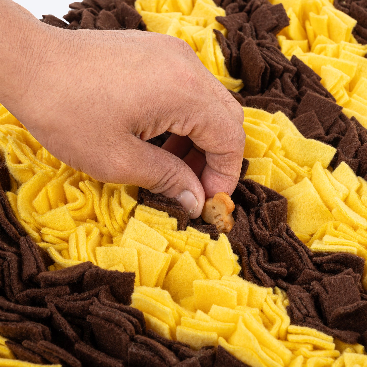 HUFT Hedgehog Snuffle Mat For Dog - Black & Yellow