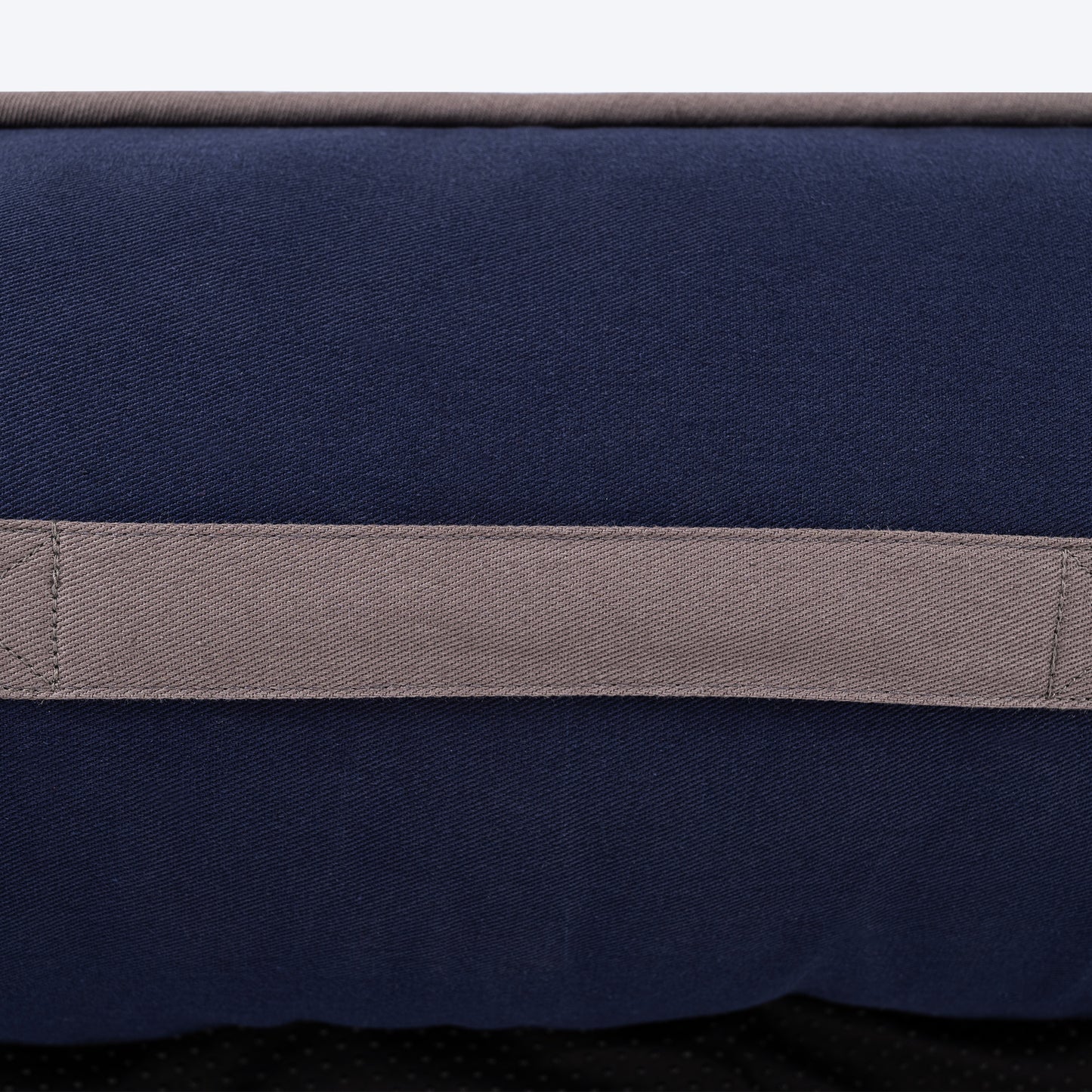 HUFT Classic Lounger Dog Bed - Grey With Navy