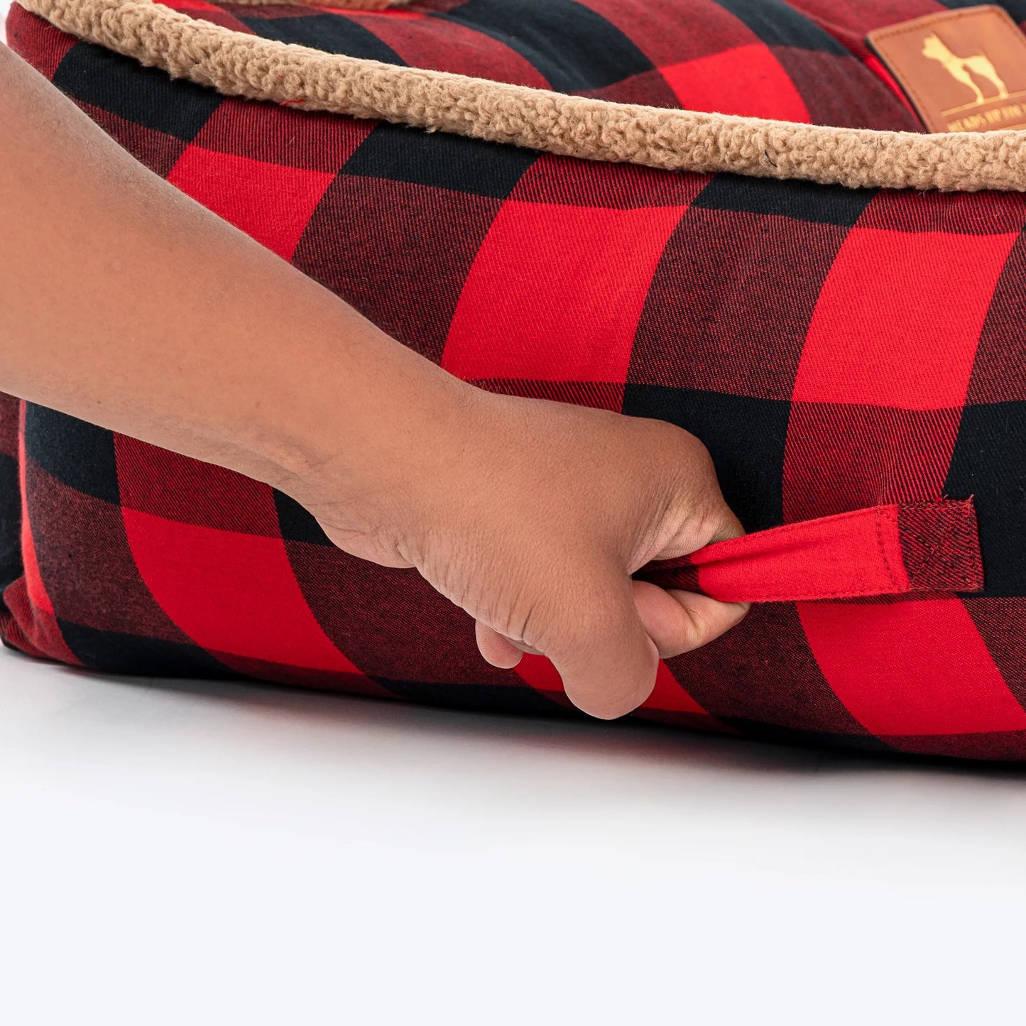HUFT Love Plaid Lounger Bed For Dog - Red & Black