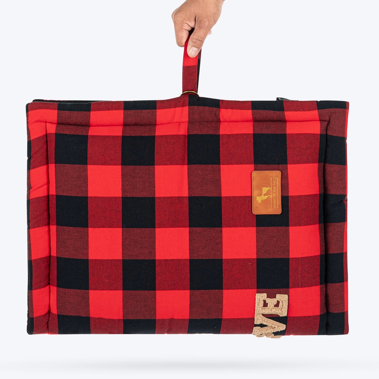 HUFT Love Plaid Mat For Dog - Red & Black
