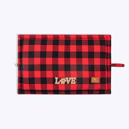 HUFT Love Plaid Mat For Dog - Red & Black