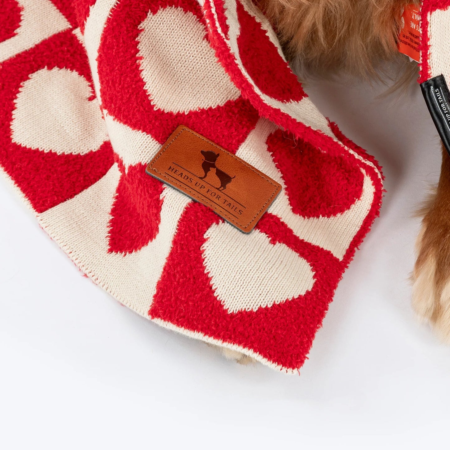 HUFT Snuggle Hearts Blanket For Dog & Cat - Red