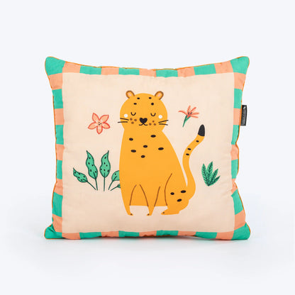 HUFT Whisker Bloom Cushion For Pet Lovers - Multicolor