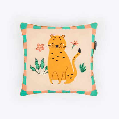 HUFT Whisker Bloom Cushion For Pet Lovers - Multicolor