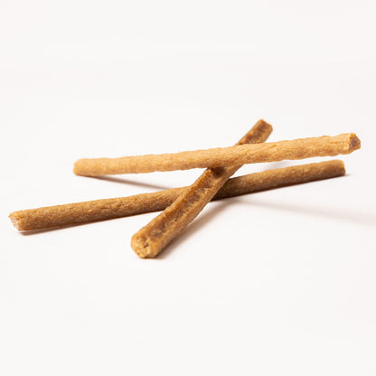 HUFT Yum Nums Banana With Real Chicken Soft & Chewy Sticks Treat For Dogs - 70 g